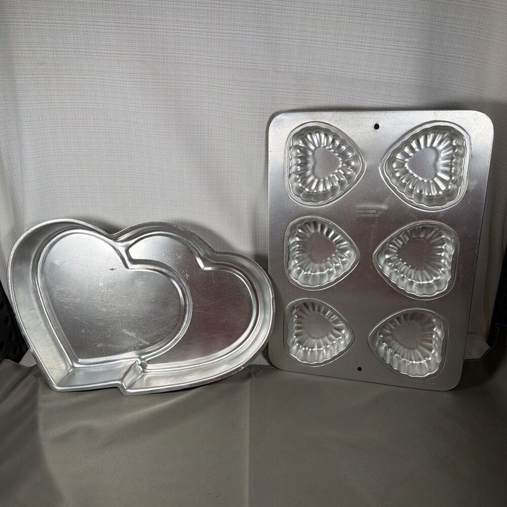 Vtg Wilton Aluminum Heart Baking Pan Lot Double Heart & 6 Mini Scalloped Hearts